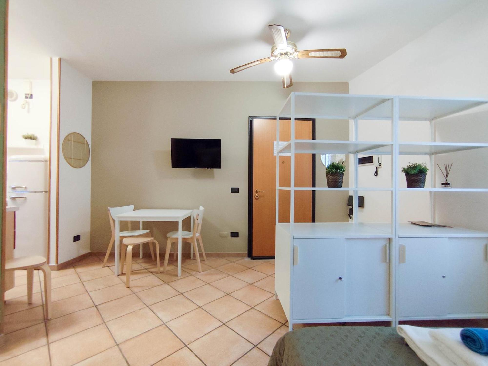 Apartamento Nel Centro Di Desenzano Desenzano del Garda Exterior foto